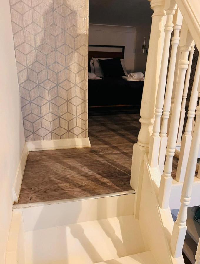 F10- Mezzanine 1St Floor Flat Fits 3 Near Paddington Διαμέρισμα Λονδίνο Εξωτερικό φωτογραφία